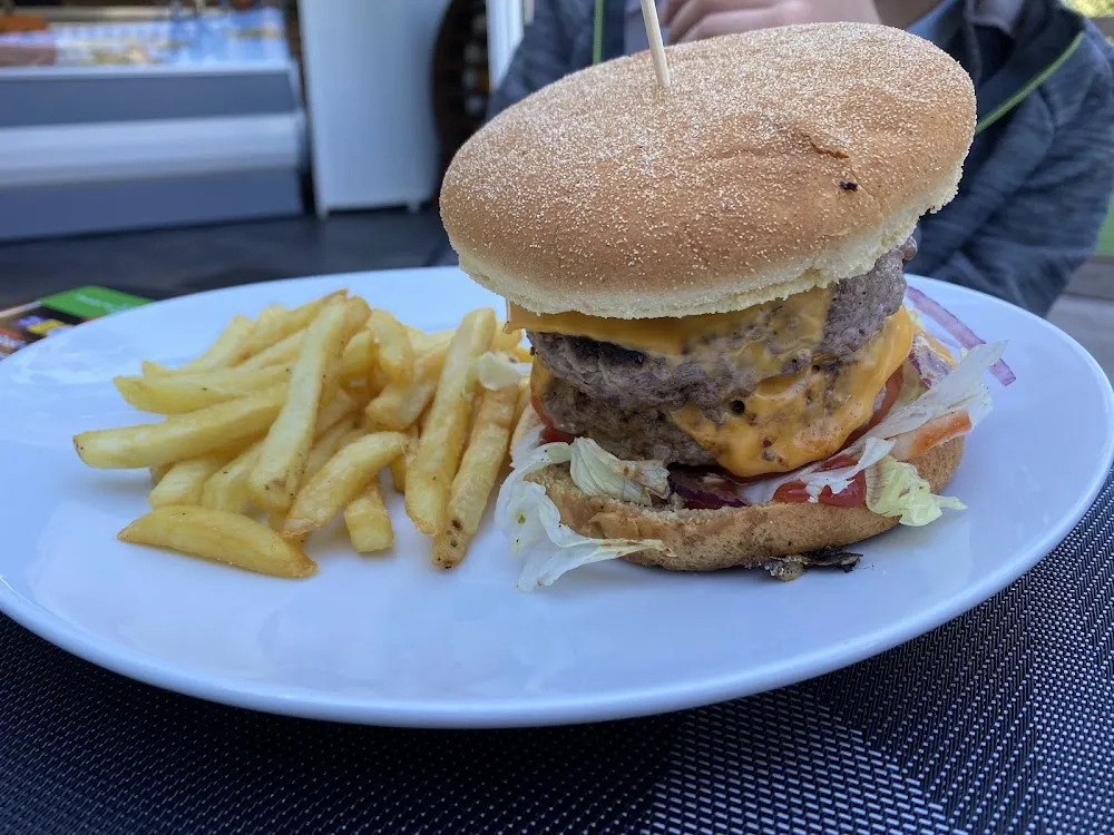 Double Cheese Burger